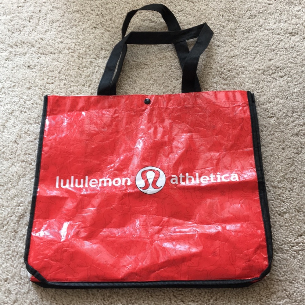 *LIMITED EDITION* Lululemon large reusable bag